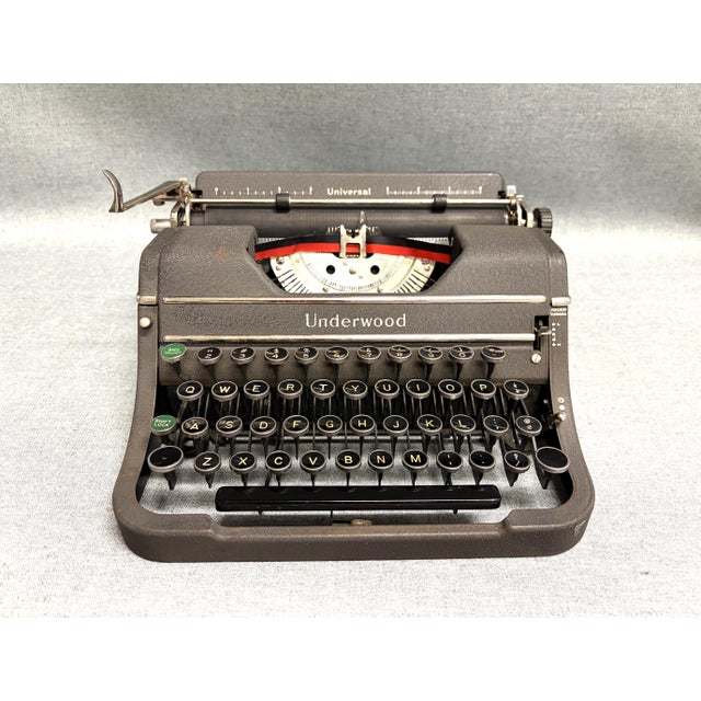 A study vintage 1939 Universal Underwood vintage typewriter. This well built industrial machine is in good mechanical and...