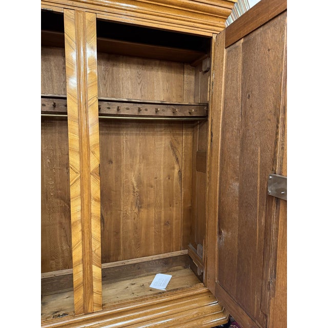 Large Baroque Wardrobe in Oak & Walnut Marquetry, Germany, 1780 For Sale - Image 5 of 9