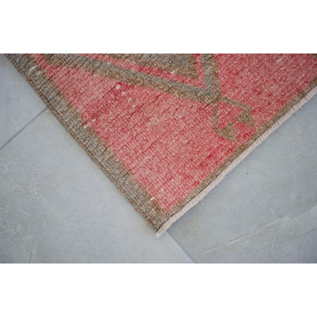 Rose Hand Knotted Door Mat, Entryway Rug, Bath Mat, Kitchen Decor, Small Rug, Turkish Rug - 1′6″ × 2′11″ For Sale - Image 8 of 8