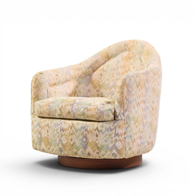 Mid-Century Modern Milo Baughman for Thayer Coggin Mid Century Walnut Base Swivel Lounge Chair For Sale - Image 3 of 10