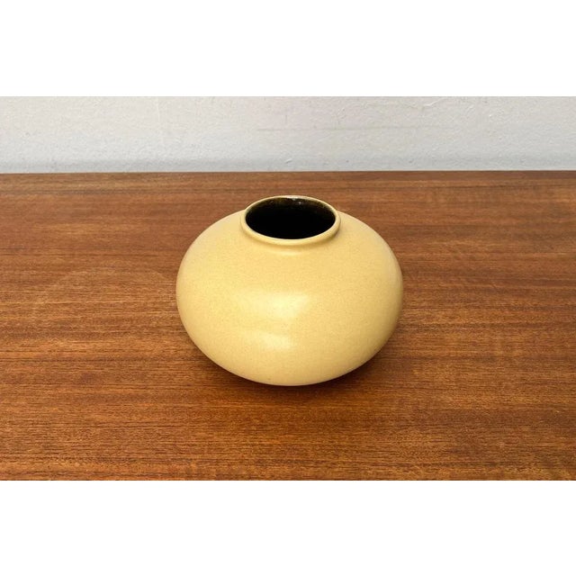 Vintage West German Pottery WGP Vase from Bay, 1970s For Sale - Image 5 of 12