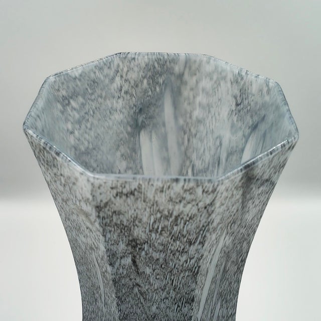 1970s Italian Murano Art Glass Vase, Octagonal, Grey/White Splatter Pattern For Sale - Image 4 of 7