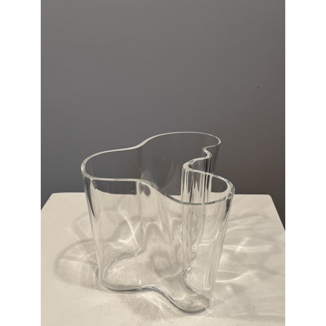 Glass Model Savoy 3030 Vase by Alvar Aalto for Iittala, Finland, 1950s For Sale - Image 7 of 7
