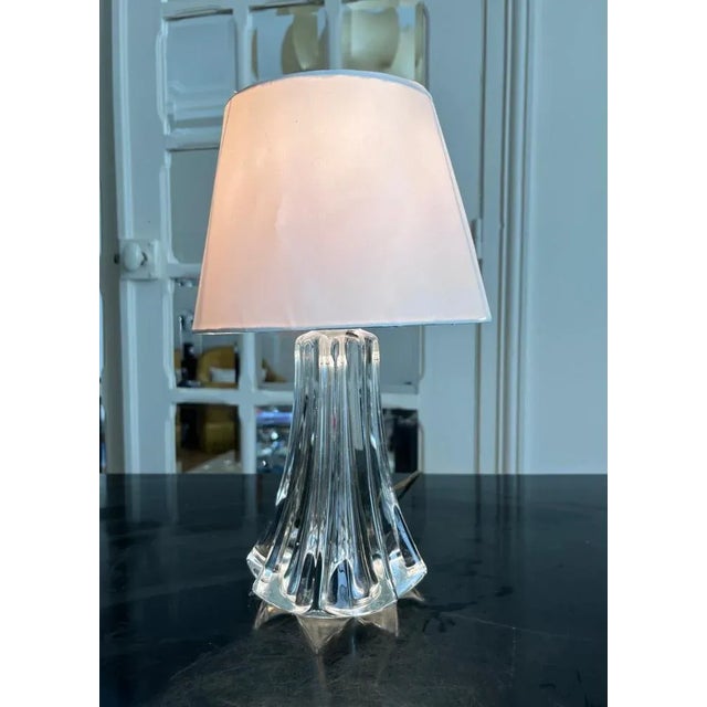 Crystal lamp from the 50s by Pierre d' Avesn, model Star. Base height 18cm diameter 13cm. Lampshade with marks. I have...