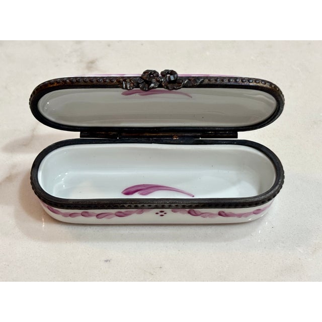 Pink Vintage Limoges Trinket Box - Hand Painted and Signed For Sale - Image 8 of 9