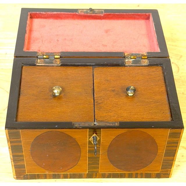 Late Georgian/Regency Period Tea Caddy "Optic/Medallion" Tea Caddy Attributed to Gillows of Lancaster A stunningly...