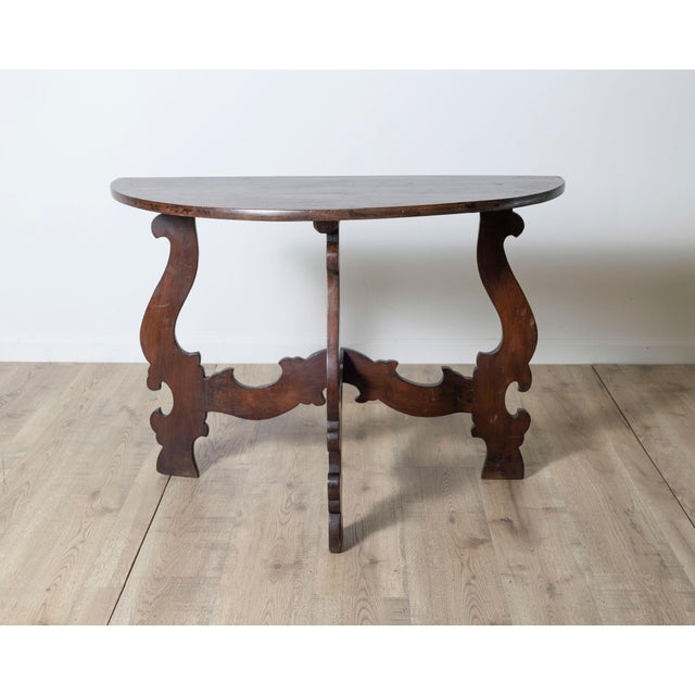 Late 17th Century Pair Of Walnut Consoles For Sale - Image 12 of 12