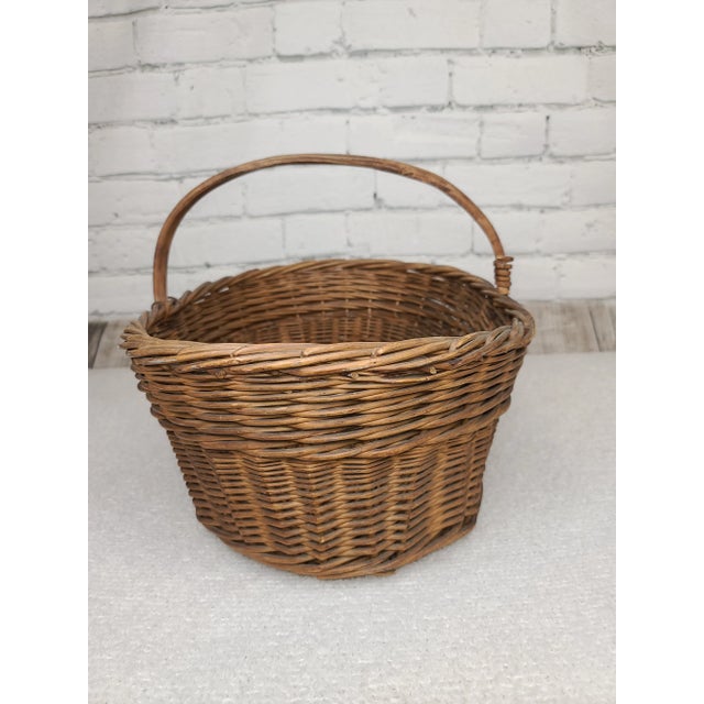 Vintage Hand Made Wicker Basket Bentwood Handle For Sale - Image 4 of 12