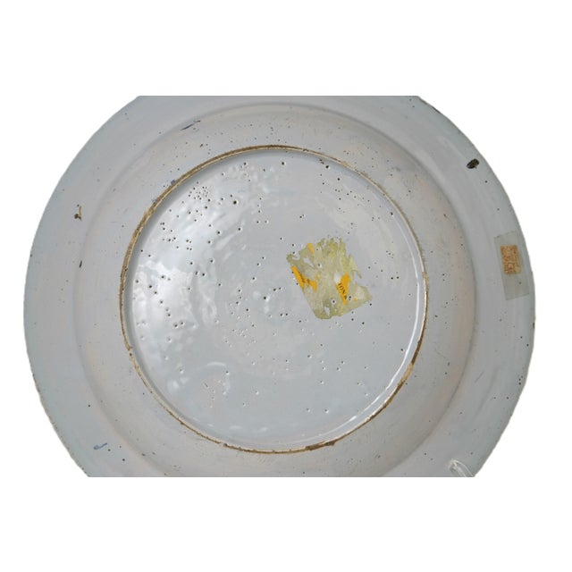 White 18th Century English Delft Chinoserie Charger, Bristol Circa 1760 For Sale - Image 8 of 9