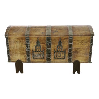 Antique 17th C Spanish Colonial Rustic European Hope Chest Trunk For Sale