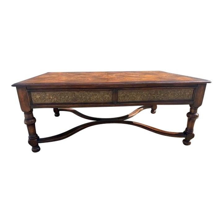 Theodore Alexander コーヒーテーブル アンティーク Theodore Alexander “Armoury Collection” Carved Coffee Table