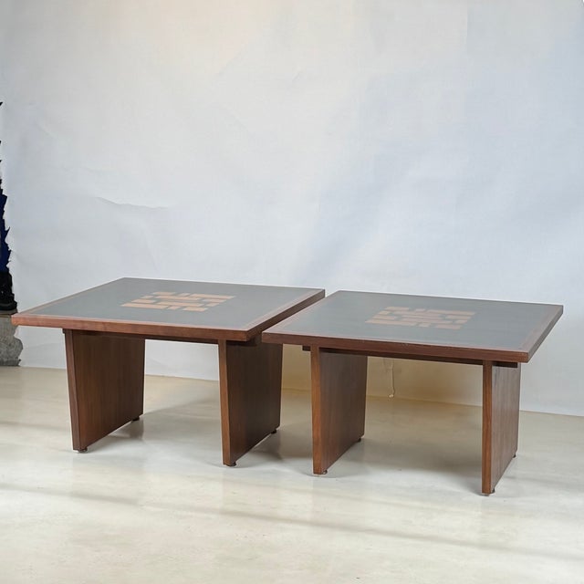 1960s 1970s Pair of Black Resin and Walnut Inlay End Tables Attributed to Frank Rohloff For Sale - Image 5 of 12