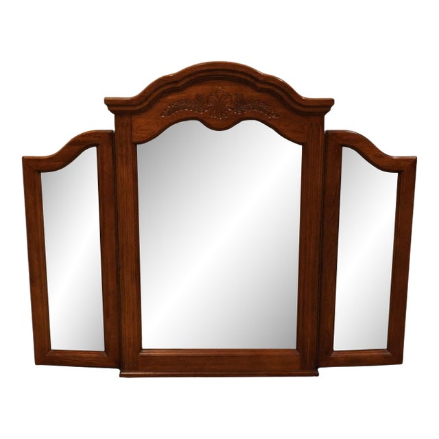 Stanley Furniture Country French Style 55" Tri-Fold Dresser Mirror 361-060 For Sale