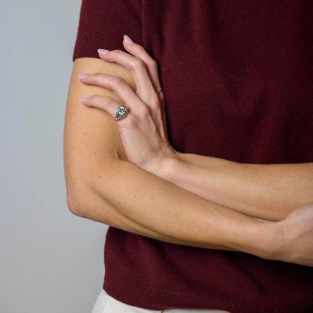 1930s 1930s Art Deco Gia 3.25 Carat Round Brilliant Diamond Platinum Ring, Size 5.25 For Sale - Image 5 of 6