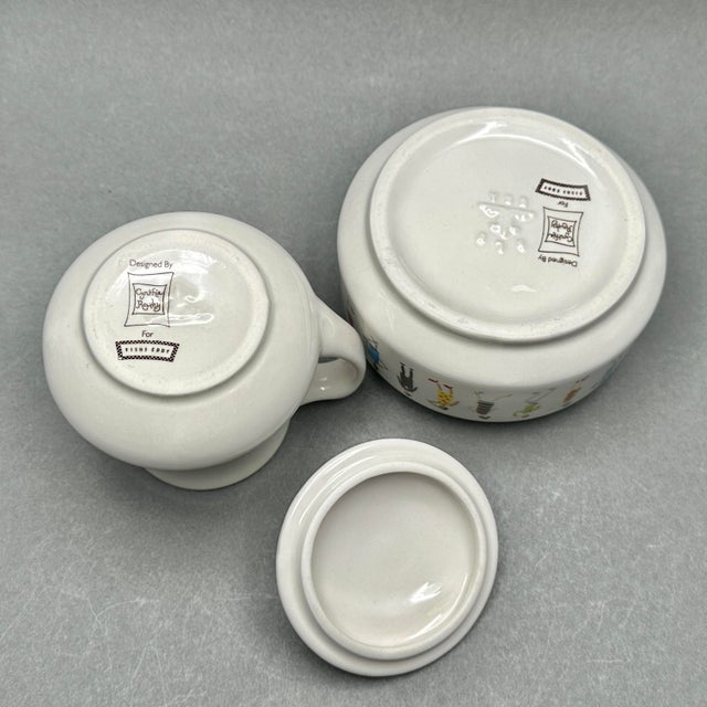 Vintage Cynthia Rowley for Fishs Eddy “Fashion People” Creamer and Sugar Bowl Set With Lid For Sale - Image 9 of 10