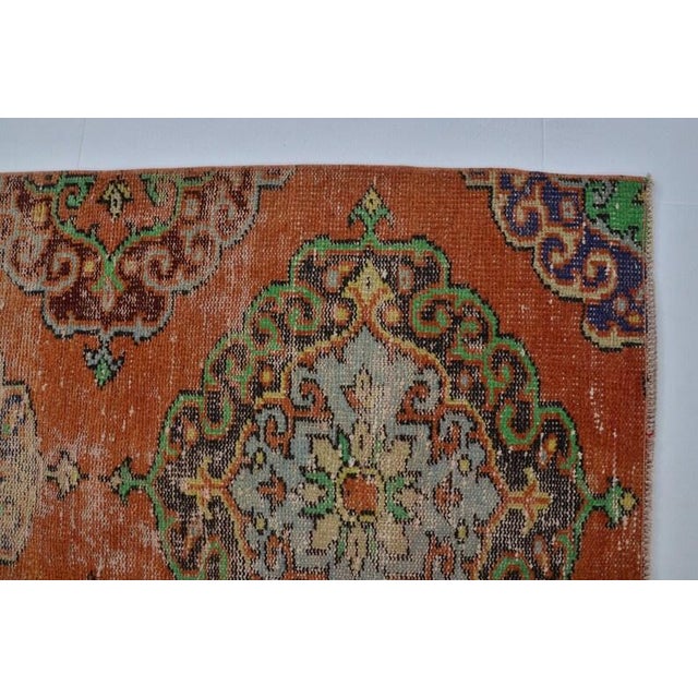 1950s Ornate Turkish Rug, Minimalist Runner for Hallway or Entryway For Sale - Image 4 of 10