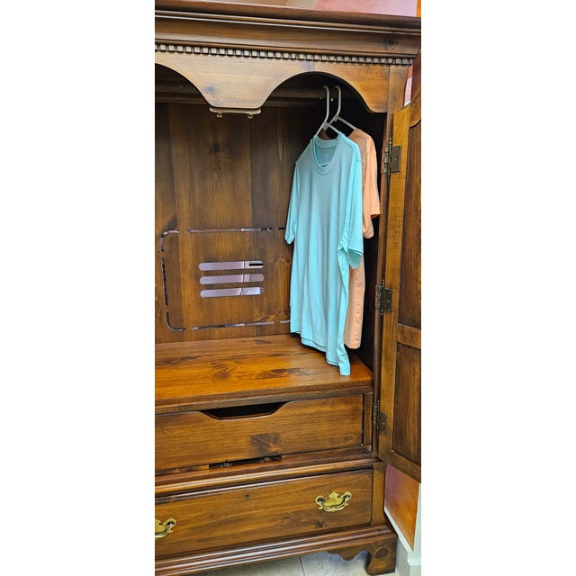 1980s Vintage Solid Wood Armoire/Wardrobe For Sale In Miami - Image 6 of 12