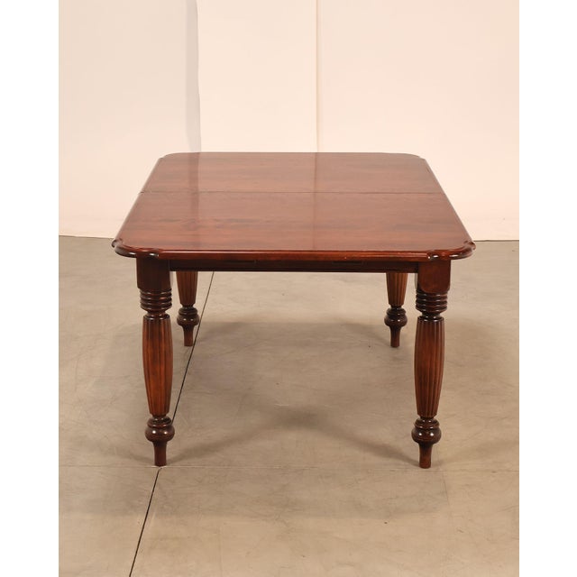 Nichols & Stone Expandable Farmhouse Dining Table For Sale - Image 15 of 18