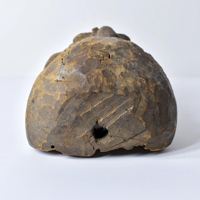 Early 20th Century Ibibio Carved Cross River Mask Nigeria For Sale - Image 13 of 14