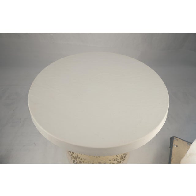 Late 20th Century Set 3 Spun Fiberglass Molded Stone Textured 21" Round Top End Side Table Woodard For Sale - Image 5 of 16