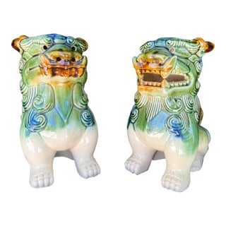 1960s Vintage Guardian Chinese Foo Dogs- a Pair For Sale