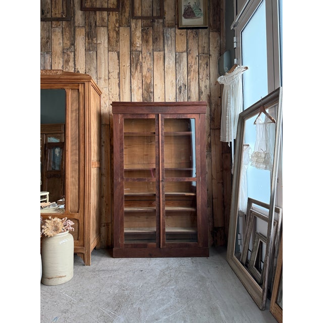 Louis-Philippe Style Walnut Display Cabinet, 1890s For Sale - Image 5 of 13