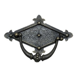Example of Cabinet and Drawer Hardware in Pittsburgh