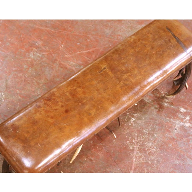 Early 20th Century Austrian Black Forest Antler Lodge Bench With Leather Seat For Sale - Image 4 of 14