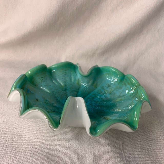 Mid-Century Modern Vintage Mid-Century Italian Murano Green and Silver Art Glass Bowl For Sale - Image 3 of 5