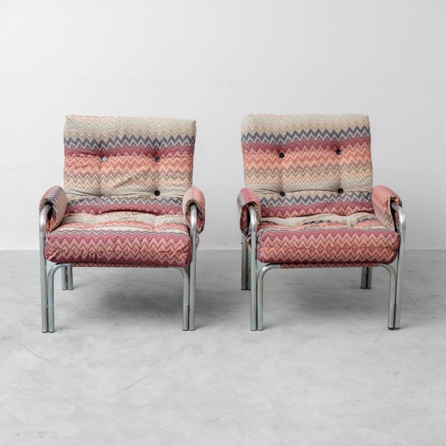 1970s Vintage Lounge Chairs in Missoni Patterned Fabric, 1970s, Set of 2 For Sale - Image 5 of 10