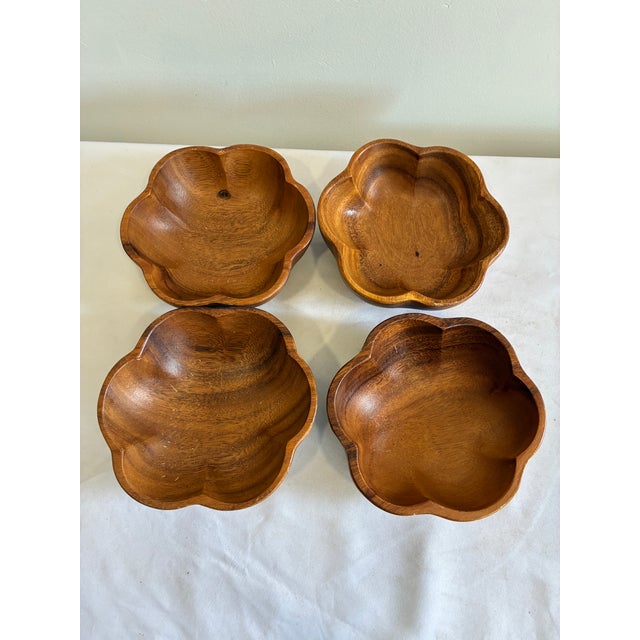 Vintage Carved Wooden Flower Shaped Bowls - Set of 4 For Sale - Image 4 of 8