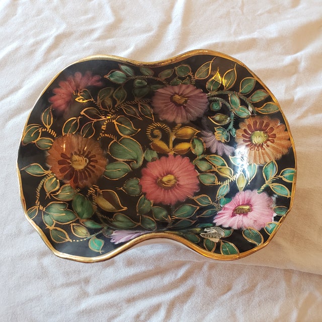 1940s Vintage Henri Bequet Bowl Queregnon Belgium Ceramic Hand Painted Fruit Console For Sale - Image 5 of 5