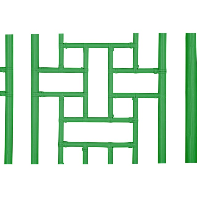 Transform your bedroom into a serene coastal retreat with the Ohana bed, a perfect blend of modern design and natural...