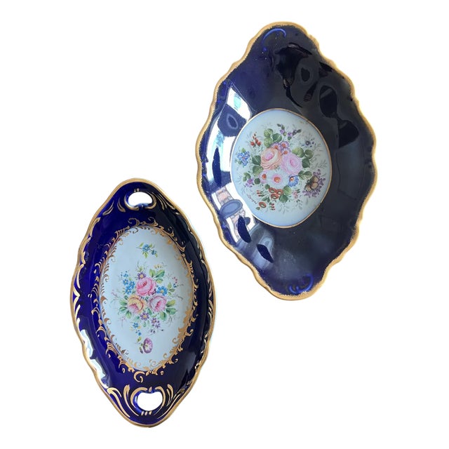 Hand-Decorated Cake Stands from Limoges, 1890s, Set of 2 For Sale