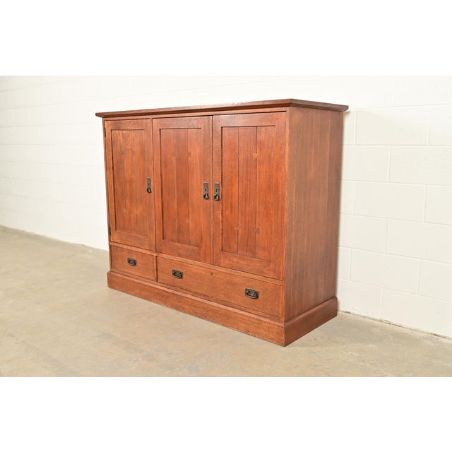 Mission Stickley Mission Oak Arts & Crafts Media Cabinet For Sale - Image 3 of 14