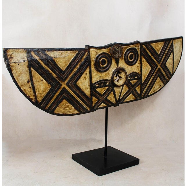 Butterfly Bwa Mask on Stand For Sale - Image 3 of 5