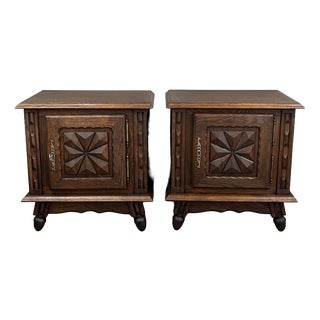 Early 20th Century Carved Wooden Bedside Tables, Set of 2 For Sale