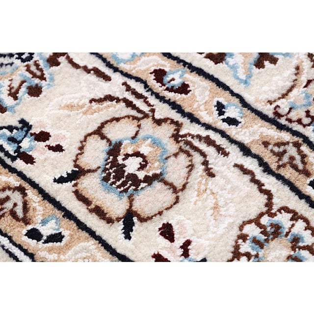 Nain 6LA Rug, 2000s For Sale - Image 10 of 15