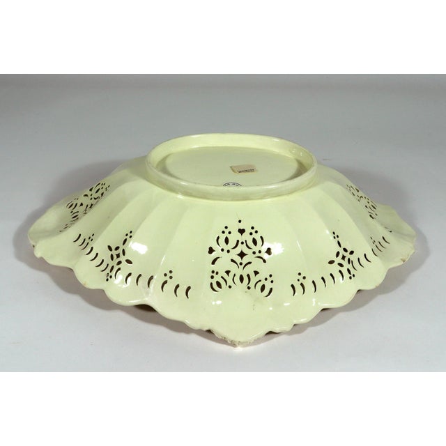 English Large English Creamware Pierced Fruit Basket, Diamond Shape With Shell Corners, Staffordshire or Yorkshire Circa 1775–1785 For Sale - Image 3 of 10