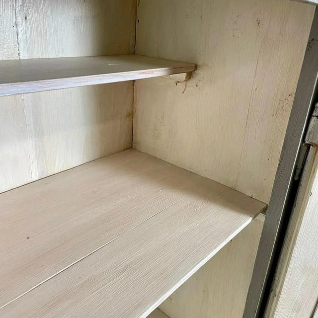 Painted Showcase Cabinet, 1900s For Sale - Image 9 of 11