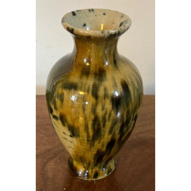 Mid 20th Century Small Chinese Porcelain Baluster Shape Vase With Tortoise Treacle Glaze For Sale - Image 5 of 10