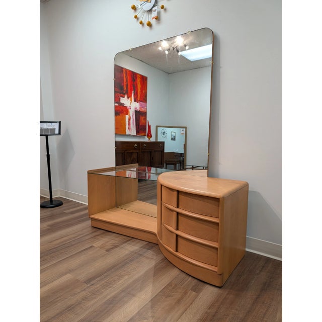1950s Heywood-Wakefield Sculptura Vanity For Sale - Image 9 of 9