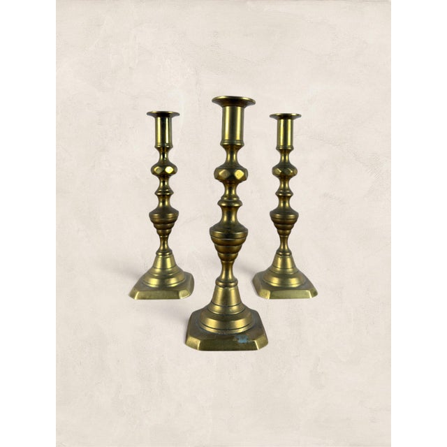 Late 19th Century Antique English Victorian Brass Candlesticks, Set of Three For Sale In Tampa - Image 6 of 8