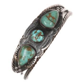 6.25" c1930's Navajo stamped silver twisted wire cuff bracelet with turquoise For Sale