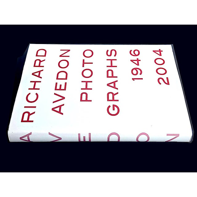 Mid-Century Modern 2007 First Edition Book "Richard Avedon Photographs 1946-2004", For Sale - Image 3 of 18