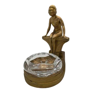 Art Deco Nude Woman Seated at Pool Bronze & Crystal Sculpter Ashtray by Nuart
