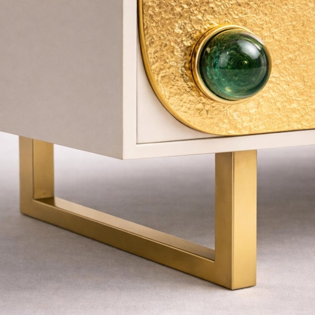 Contemporary Limited Edition Sideboard in Hammered Brass and Green Glass from Justfurnituress SRL For Sale - Image 3 of 9