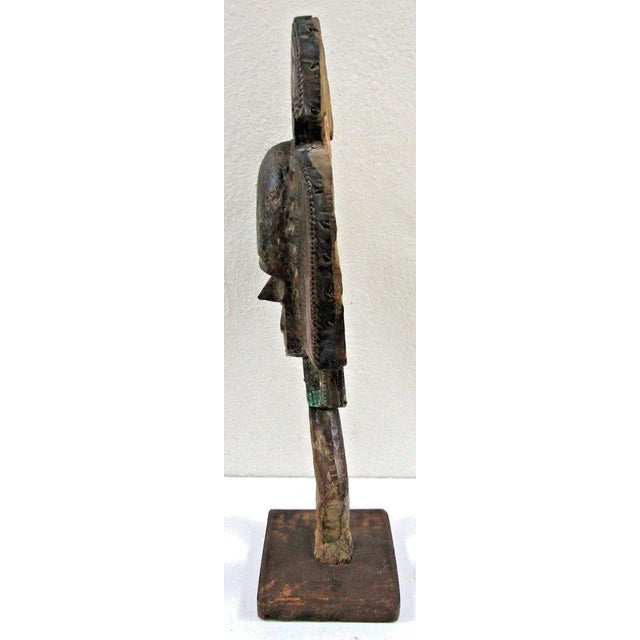 Antique Bakota Reliquary Kota Mask Figure Sculpture From the Tribe in Gabon For Sale - Image 9 of 18