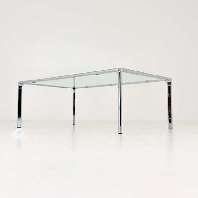 Contemporary Mid-Century Modern Italian Bauhaus Rectangular Coffee Table in Chrome and Glass, 1980s For Sale - Image 3 of 16