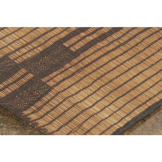 Traditional Vintage Moroccan Tuareg Mat With Rhythmic Tribal Geometry - Rug & Kilim For Sale - Image 3 of 7